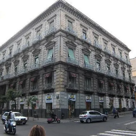 ゲストハウス Centro 3*